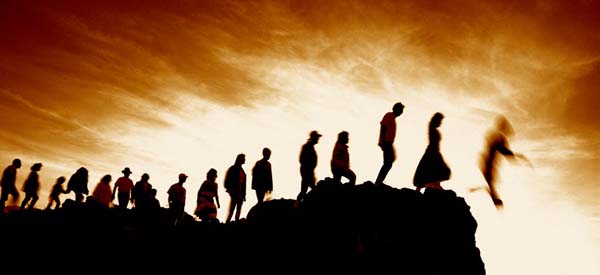 In this graphic, a single file of people in silhouette approach the edge of a cliff and fall downward toward the place of eternal punishment, an illustation for the subject This Way to Heaven, in iglesia-de-cristo.com.